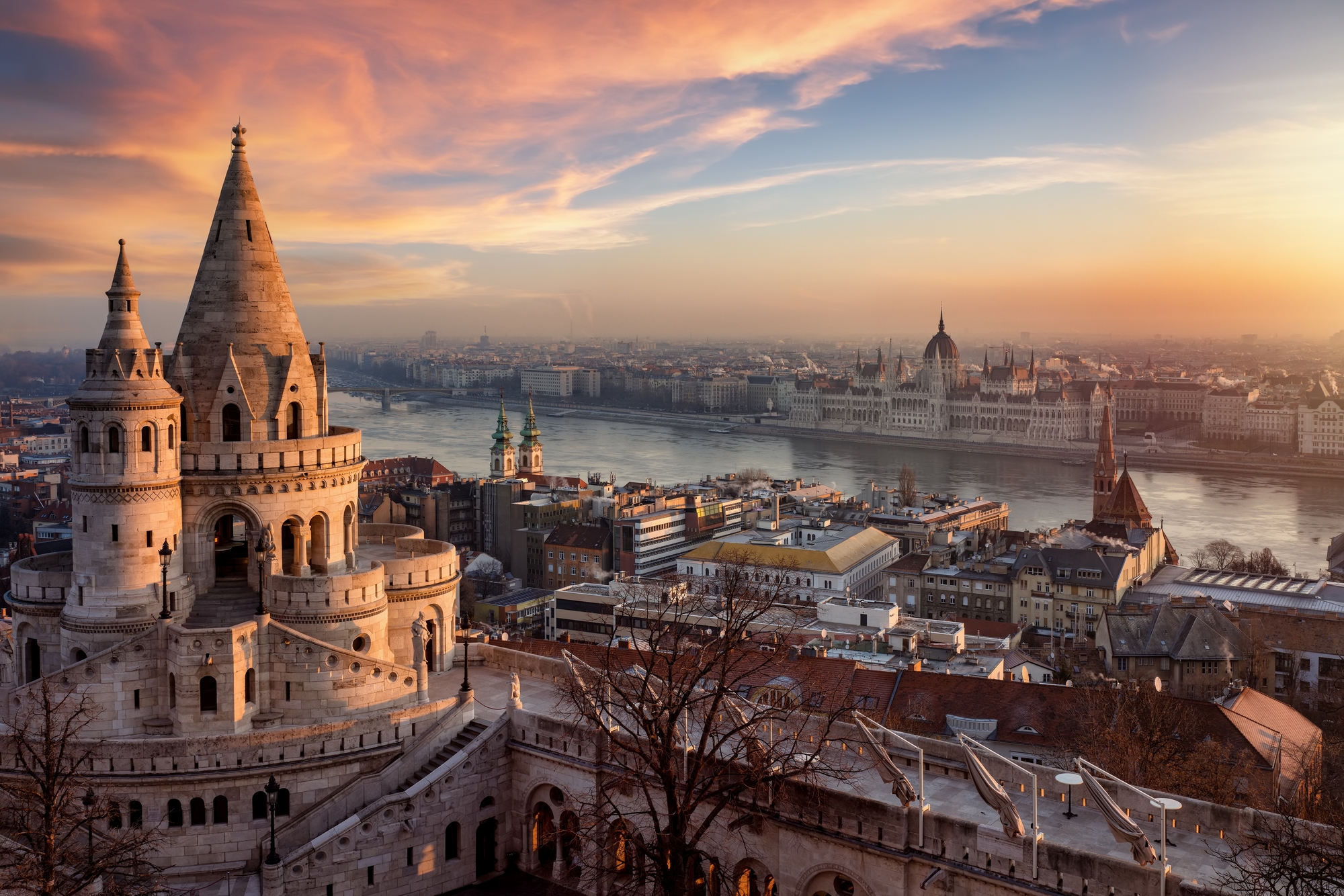 budapeste-Oct-15-2026-10-04-21-1318-AM